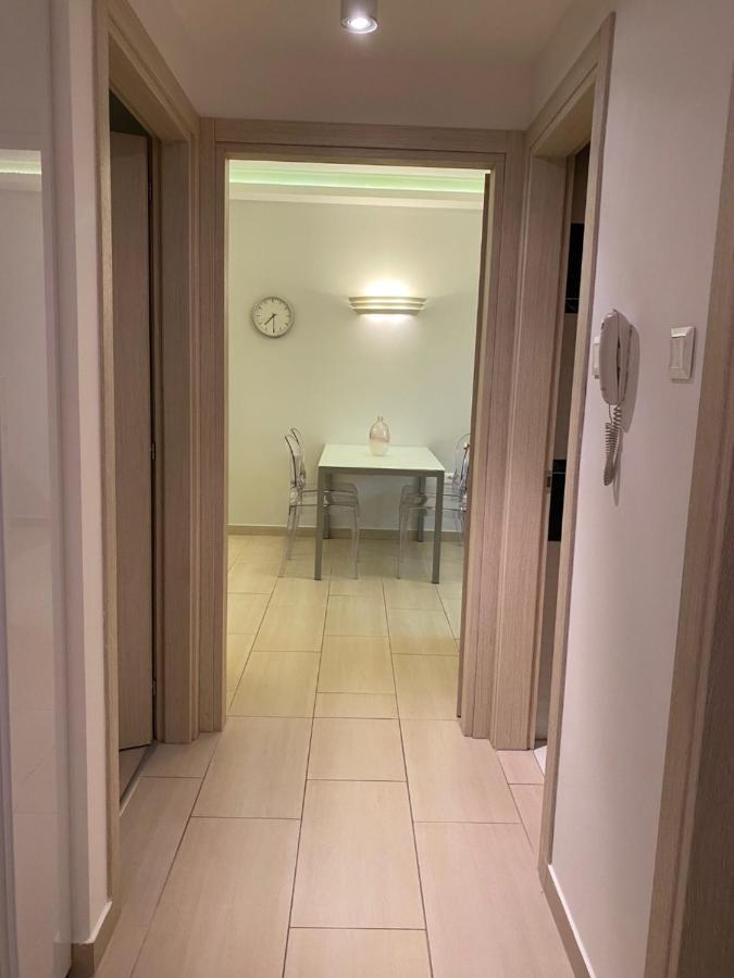 דברצן Parizsi Udvar I. Apartment מראה חיצוני תמונה