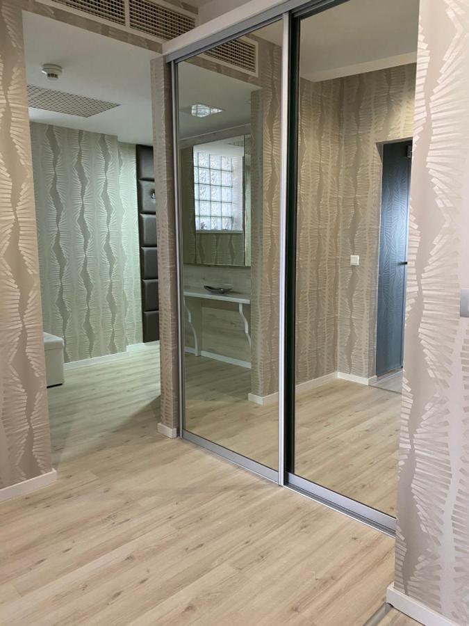 דברצן Parizsi Udvar I. Apartment מראה חיצוני תמונה